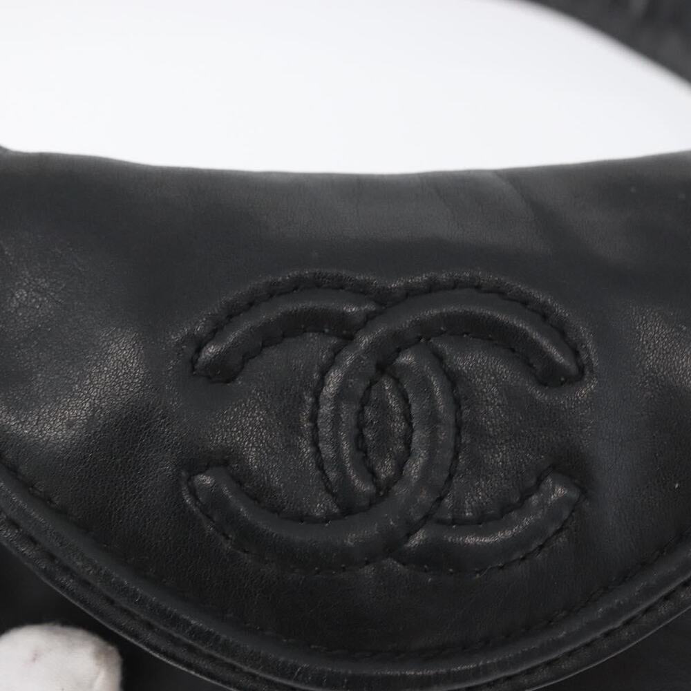 Chanel Lambskin CC Logo Chain Waist Bag Black - Picture 6 of 12